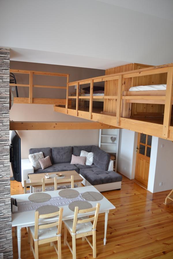 Apartment Lucy วิสโซเค ดาตรี ภายนอก รูปภาพ